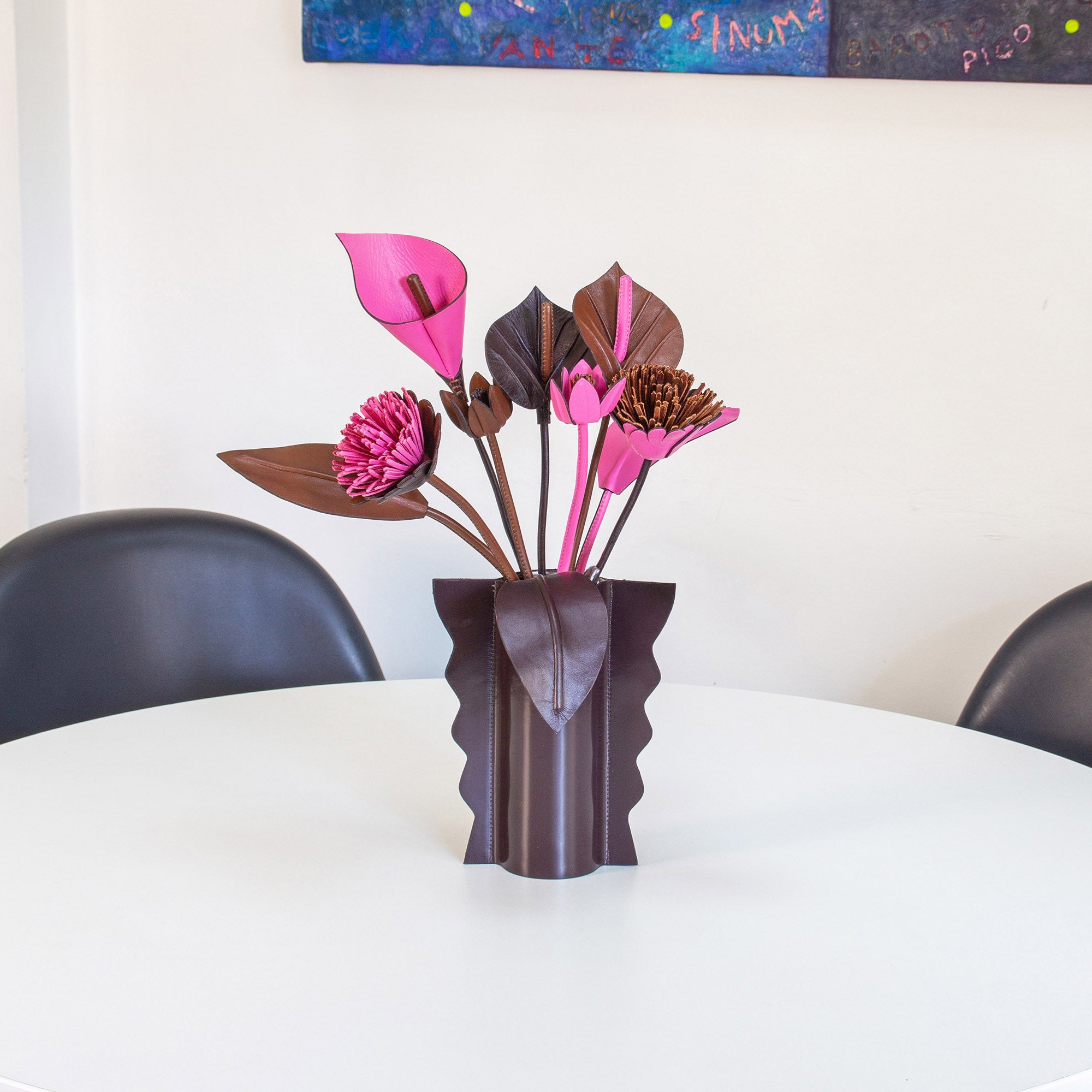 Arranjo Floral em Couro