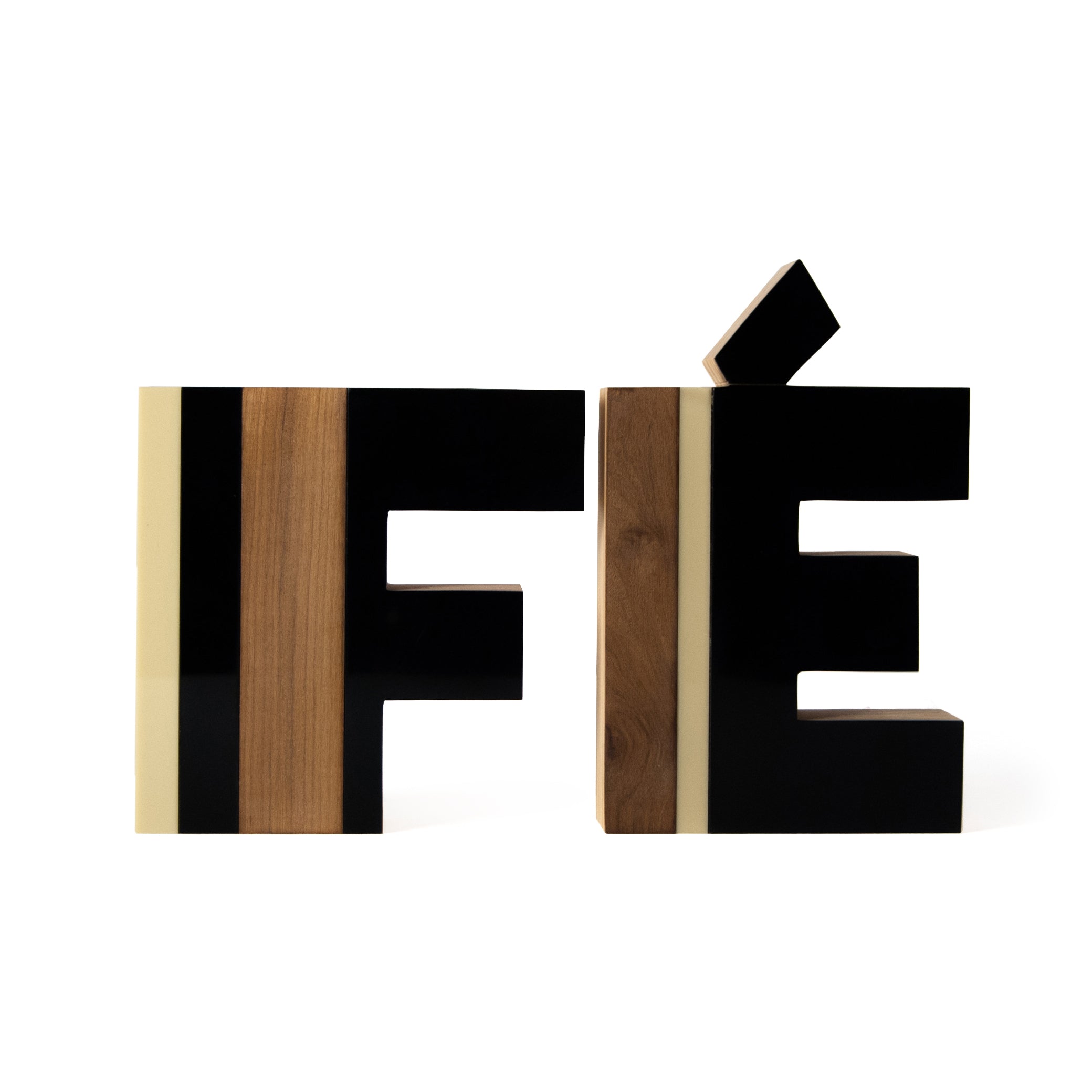 Palavra Decorativa Fé G Multi Preto ( Separadas ) em Madeira