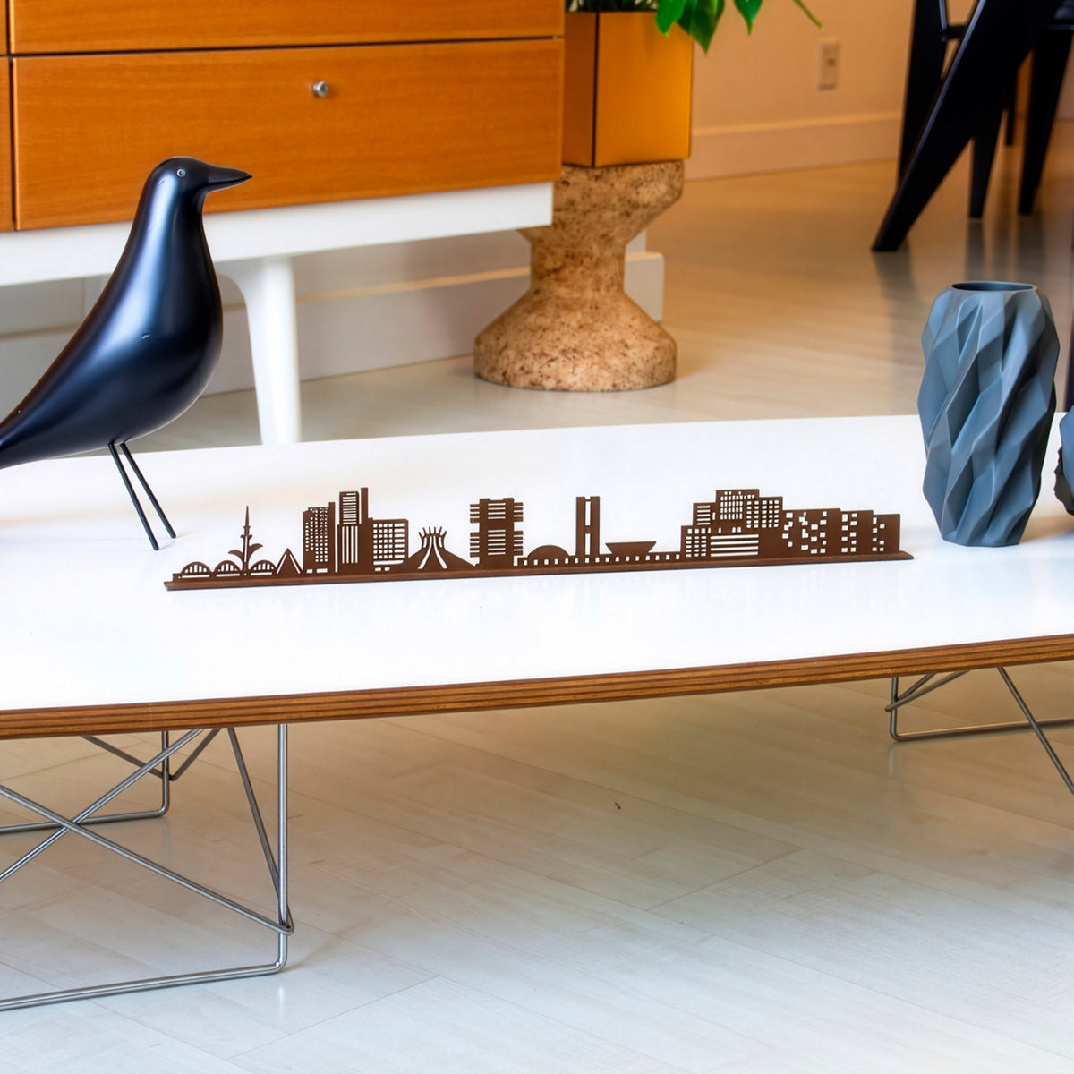 Escultura Skyline Brasília em Ferro — Design Autoral