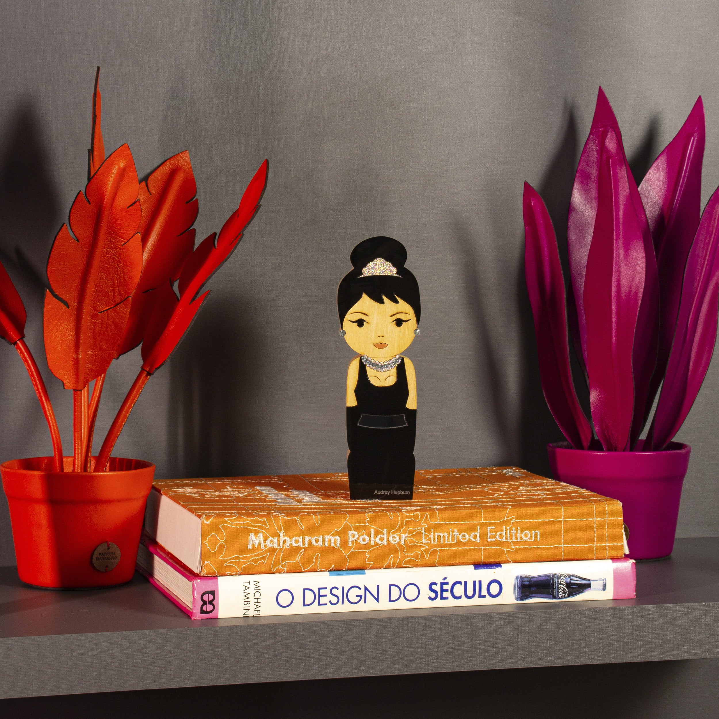 Kokeshi Wood Sculpture Audrey Hepburn
