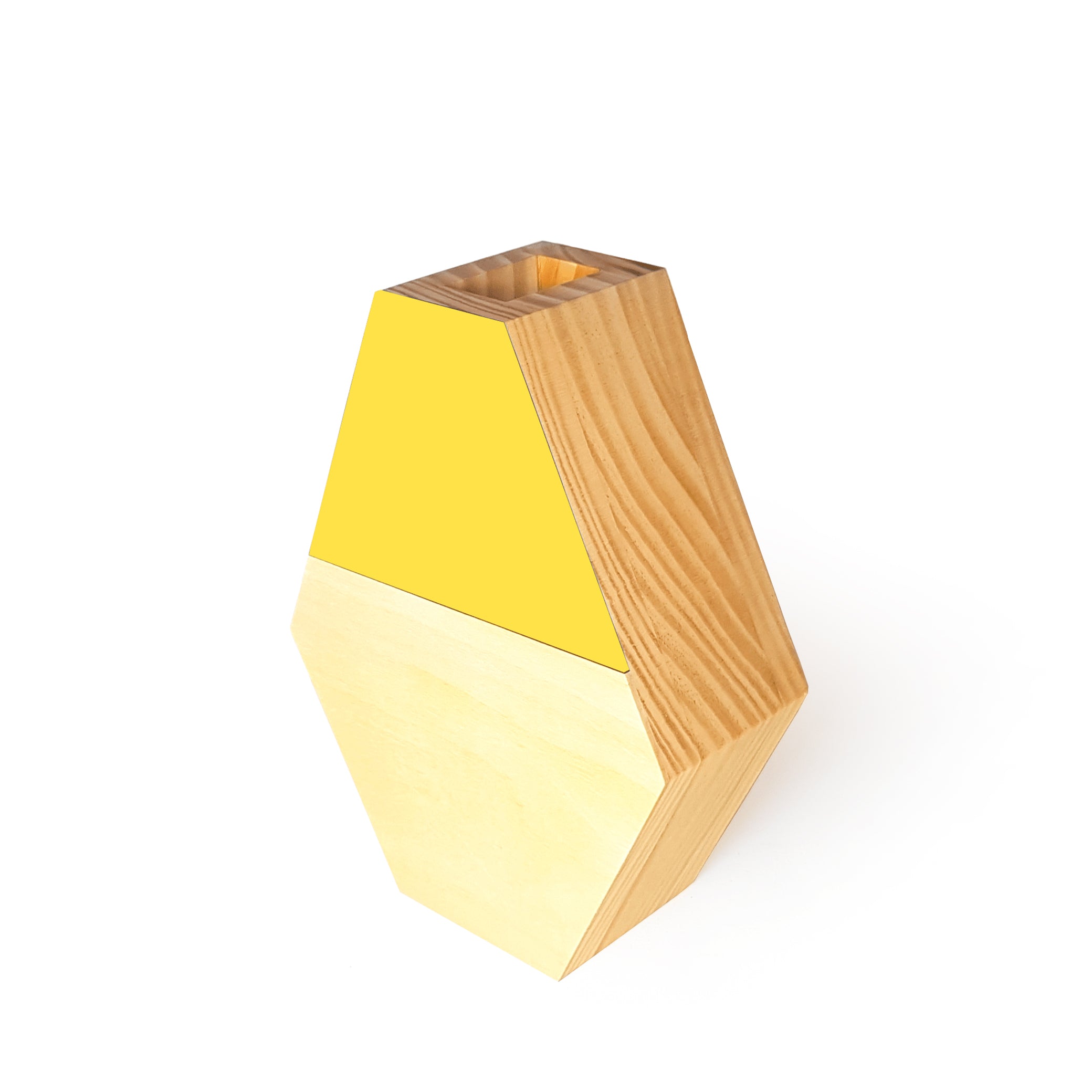 Escultura de Madeira Vaso Bauhaus Brith Amarelo Patricia Maranhão